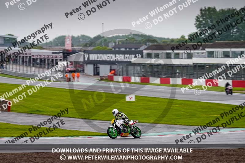 donington no limits trackday;donington park photographs;donington trackday photographs;no limits trackdays;peter wileman photography;trackday digital images;trackday photos